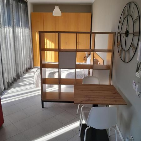 Gerenzano Apartments ภายนอก รูปภาพ