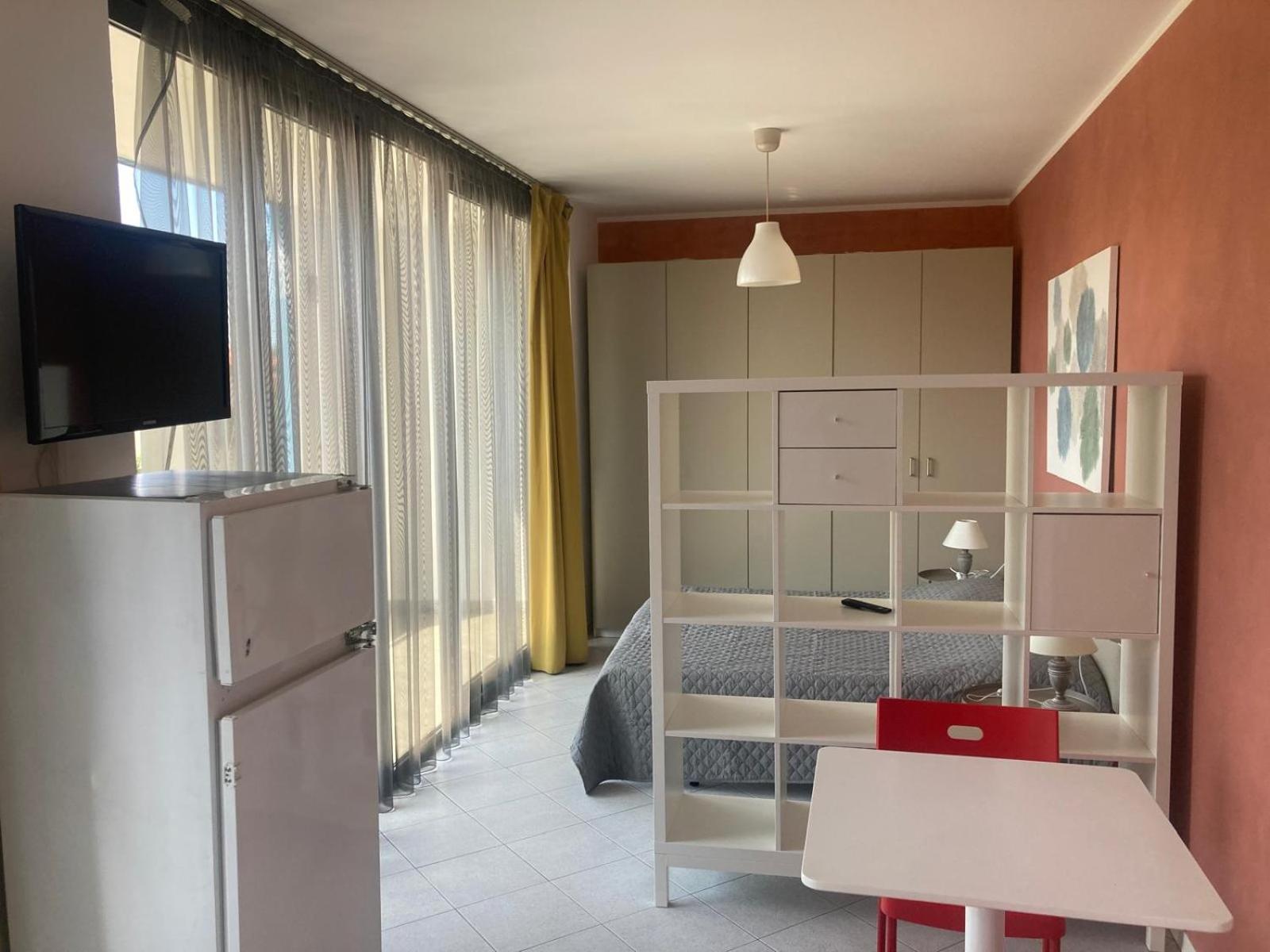 Gerenzano Apartments ภายนอก รูปภาพ