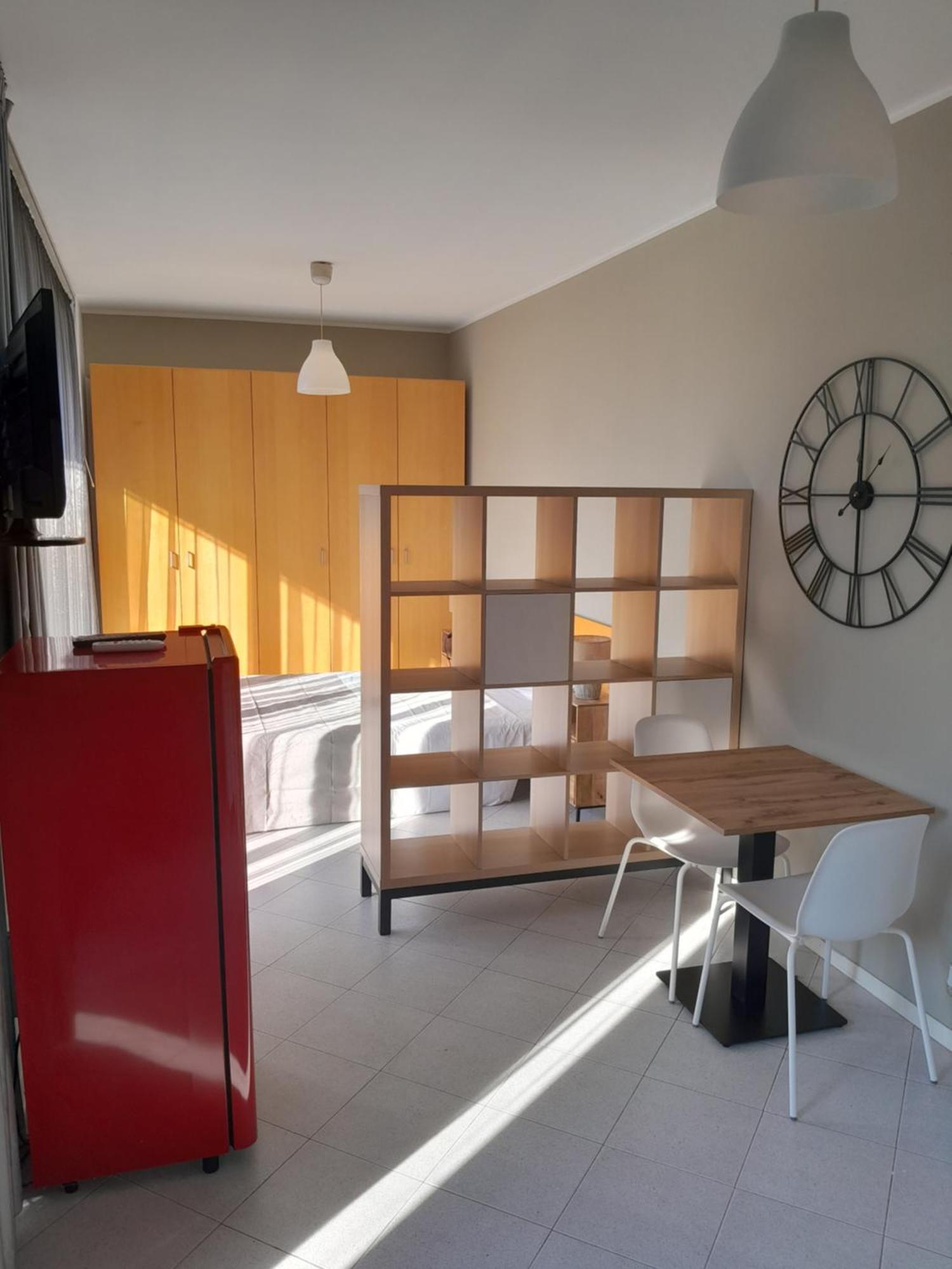 Gerenzano Apartments ภายนอก รูปภาพ